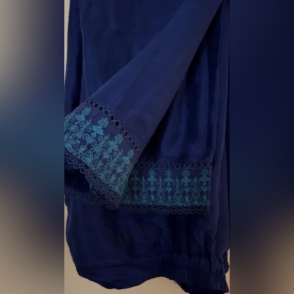 Farah Talib Aziz - small - Picture 11 of 16